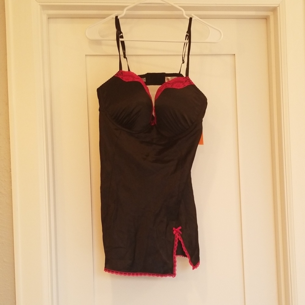 NWT Black baby doll slip with matching thong